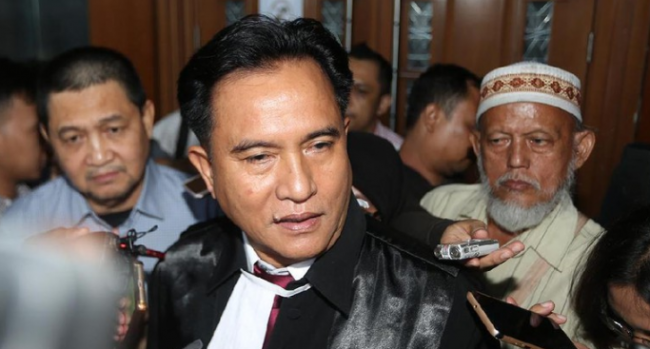Yusril Jadi Pengacara Prodeo Capres Jokowi