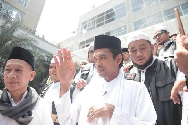 UAS Mundur dari PNS UIN Riau
