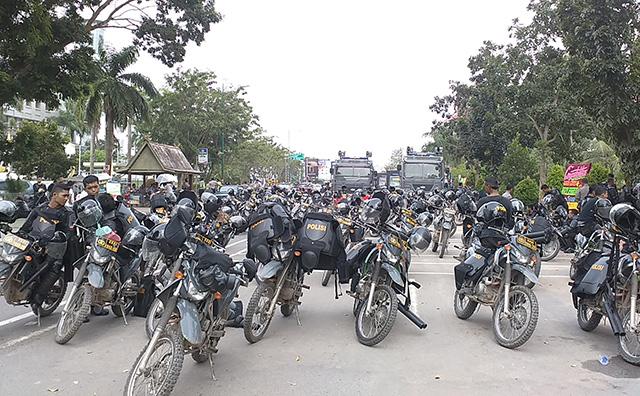 Aparat Keamanan Siap Siaga, Buruh Mukakuning Sudah Bergabung