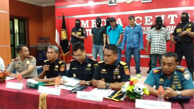 Mata Merah dan Gelisah, WN Malaysia Ini Ternyata Kantongi Heroin 