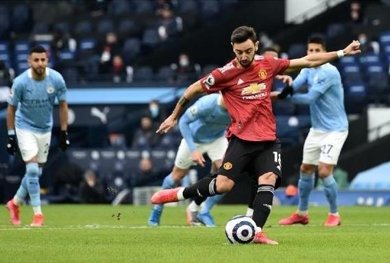 Hasil Liga Inggris: MU Gasak Man City, Liverpool Makin Terpuruk