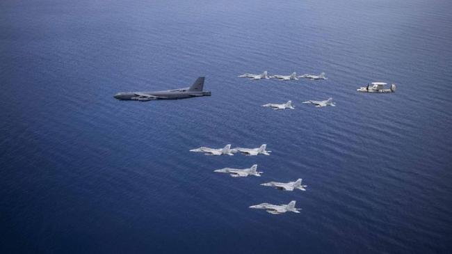 Waspada Perang Dunia 3, Trump Kirim Bomber Nuklir ke Iran