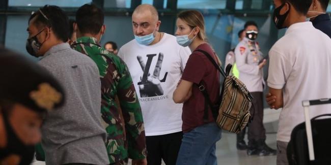 Mulai Mei, WNA Overstay Dikenai Denda Rp 1 Juta Per Hari