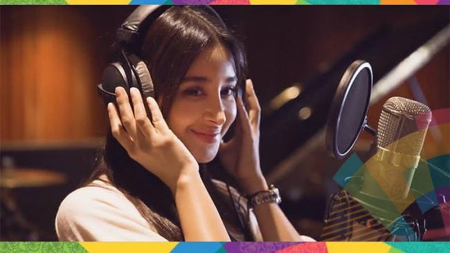 10 Fakta tentang Aseel Omran, Penyanyi Lagu Asian Games Versi Arab