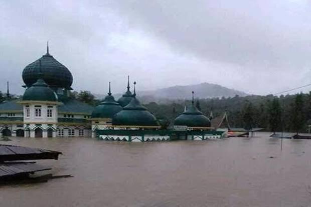  Banjir dan Longsor di Limapuluh Kota, 4 Orang Tewas Tertimbun
