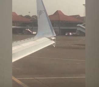 Video: Sriwijaya Nyaris Celaka, Sayap Pesawat Tujuan Batam Rusak