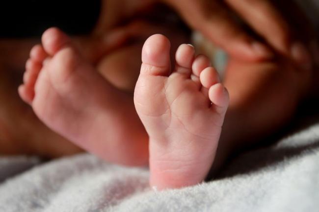 Dikira Minuman, Balita Meninggal usai Minum Cairan Disinfektan