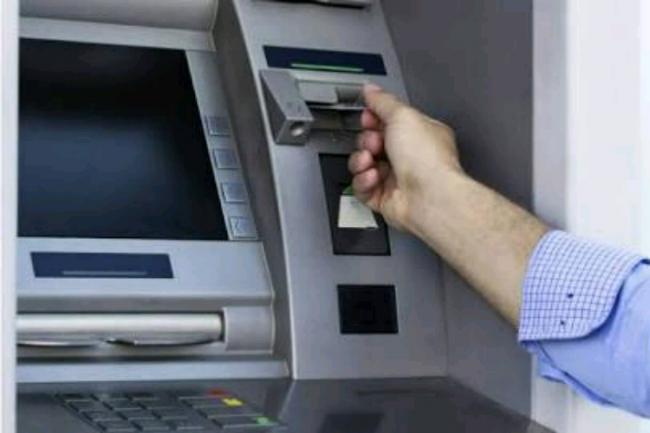 BRK Sediakan Mesin ATM di Senayang Permudah Nasabah Transaksi Tarik Tunai