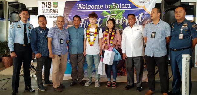 Turis Asal China Jadi Pengunjung Batam Pertama di 2019