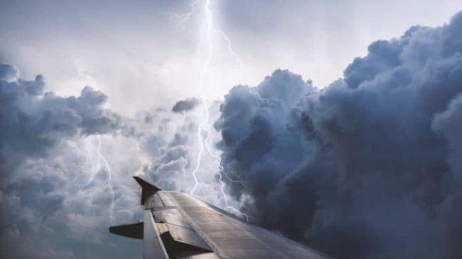 Ini yang Dikatakan Pilot SJ-182 Afwan Dua Menit Sebelum Jatuh