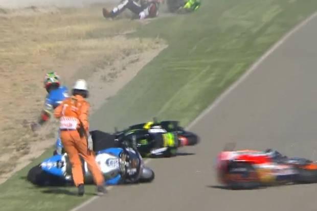 Keangkeran Aragon: Marquez, Rossi, dan Hayden Terlempar dari Motor