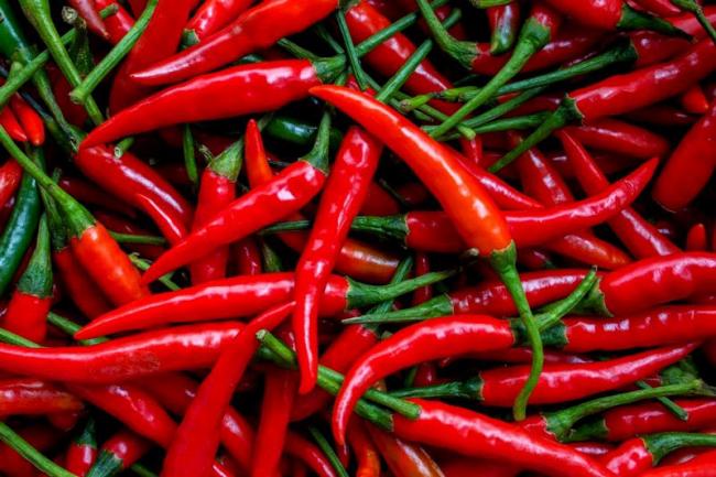 Jangan Awali Sahur dan Buka Puasa dengan Makanan Pedas, Ini Efeknya