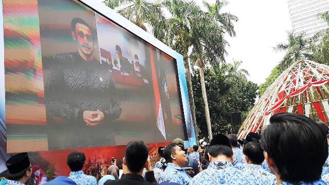 Nadiem Makarim Sampaikan Pidato Hari Guru Nasional Lewat Video