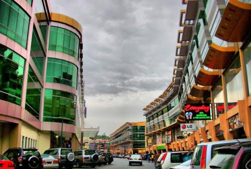 Muslim Singapura Pilih Belanja Lebaran di Batam