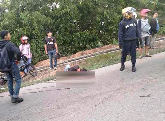 Terpeleset, Pemotor Ini Terlempar Sejauh 15 Meter