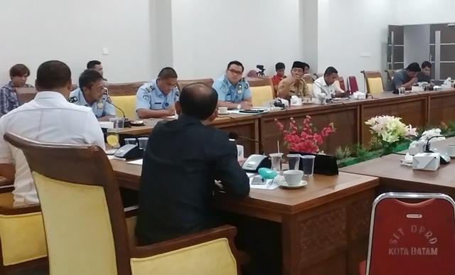  Kepala Imigrasi: PSK Asing di Batam Masuk Melalui Jakarta