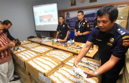 Selama 2015, Bea Cukai Sita 20 Juta Batang Rokok Selundupan dari Kepri