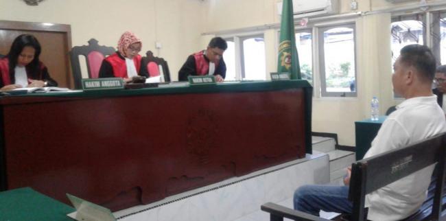 Terdakwa Tambang Bauksit Tak Terima Divonis 9 Bulan Penjara