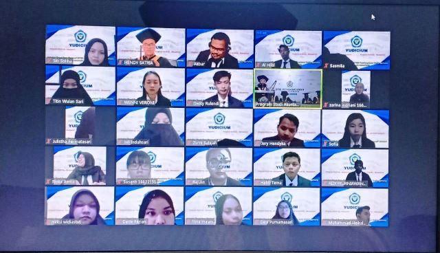 167 Mahasiswa STIE Pembangunan Tanjungpinang Ikuti Yudisium Online