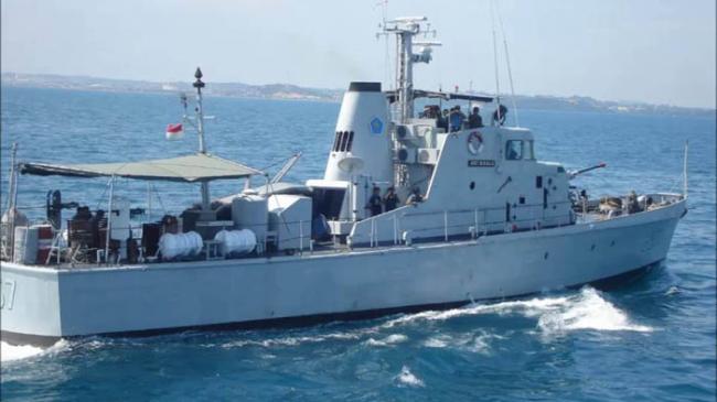 Kapal Patroli TNI AL Karam di Perairan Selat Malaka