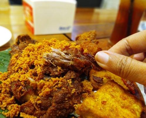 Cita Rasa Bebek Goreng Ala D Penyet Batam
