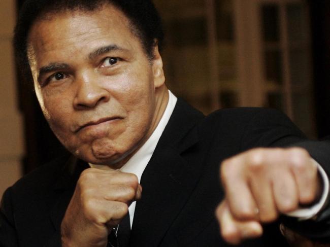 Balas Pernyataan Donald Trump, Muhammad Ali: Saya Seorang Muslim
