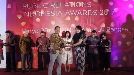 CSR Bright PLN Batam Raih Penghargaan dari PR Indonesia Awards 2017