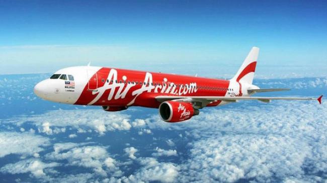 Ini Dugaan Penyebab Jatuhnya Pesawat AirAsia Berpenumpang 155 Orang