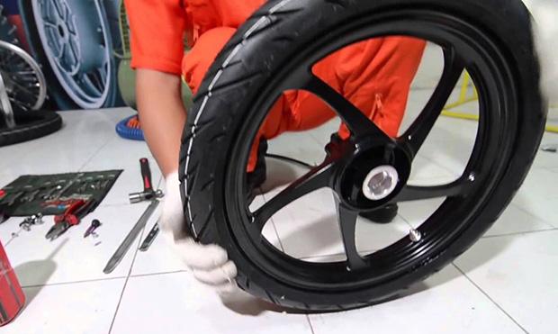 Beralih ke Ban Tubeless? Simak Kelebihan dan Kekurangannya  