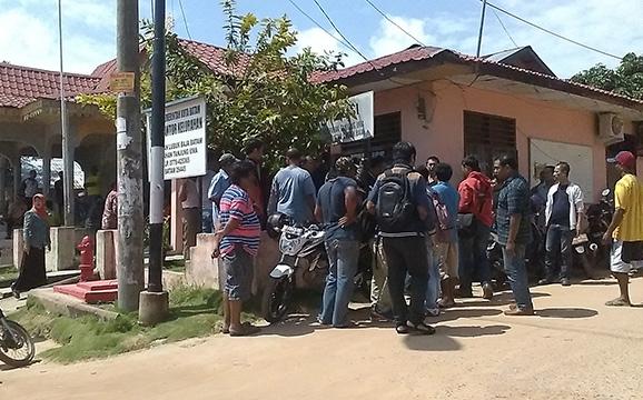 Lahan Kampung Tua Diambil Perusahaan, Warga Tanjunguma Geruduk Kantor Lurah