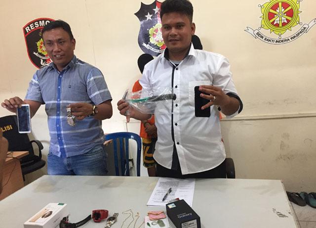 Darwis Sikat Brankas Ibunya untuk Beli Smartphone Baru