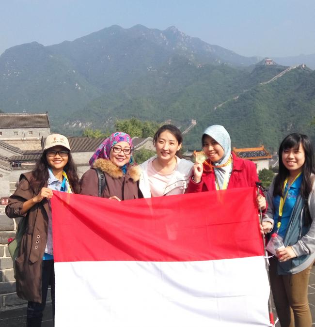 Sarjana, Penyambung Lidah Rakyat