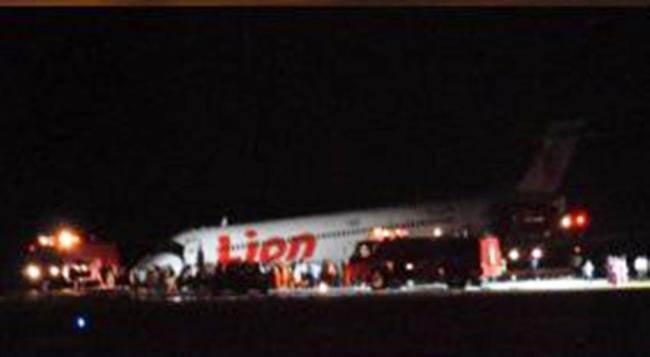 Mengingat Aksi Dramatis Pilot Lion Air Daratkan Pesawat Tanpa Roda Depan di Batam