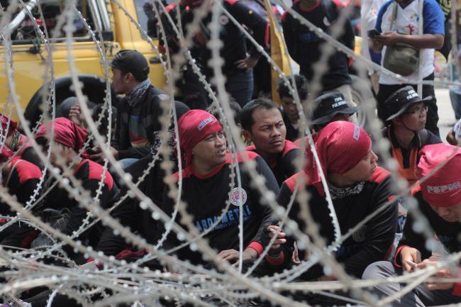 Demo Lagi! Buruh Batam Tagih Janji Gubernur