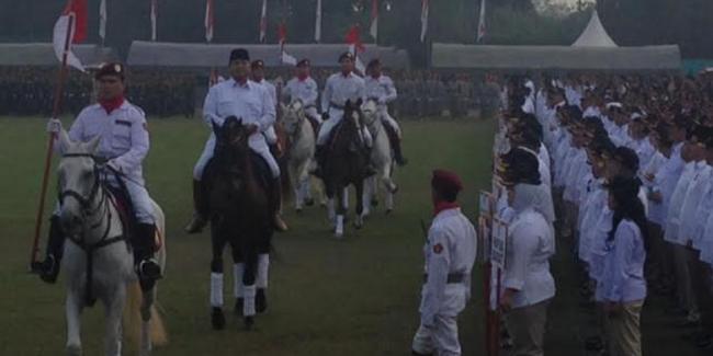 Prabowo Puji Kegantengan Sandiaga Uno, Ini Maksudnya