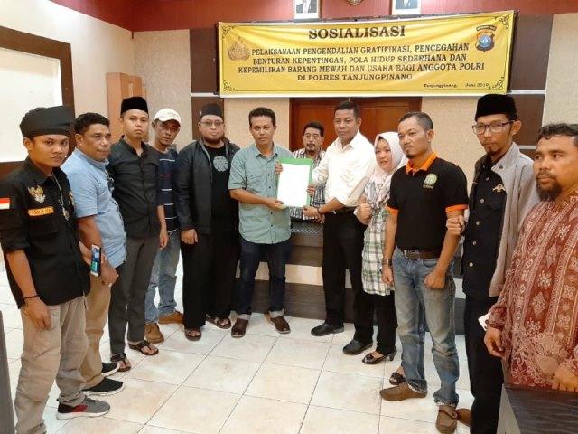 Belasan LSM Kawal Polisi Tuntaskan Kasus Dugaan Pidato Rasis Bobby Jayanto