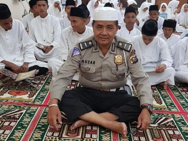 Polisi Muazin di Mapolda Riau Gugur Diserang Teroris