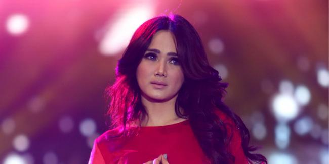 Mulan Jameela Minta Maaf pada Maia, Ada Apa?