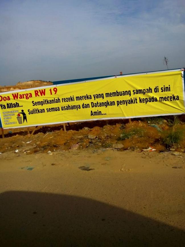 Ini Doa Sadis Warga Batam bagi Pembuang Sampah Sembarangan. Jadi Viral di Facebook