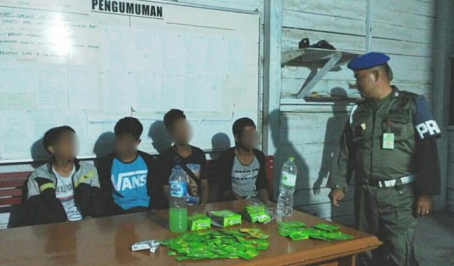Gaya Teler Pelajar SMA di Natuna, 90 Sachet Komix Diteguk Ramai-Ramai