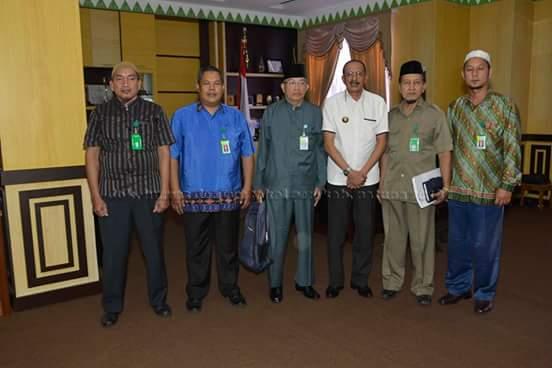 Bupati Hamid Siap Dukung Aturan Pungutan Zakat Bagi ASN