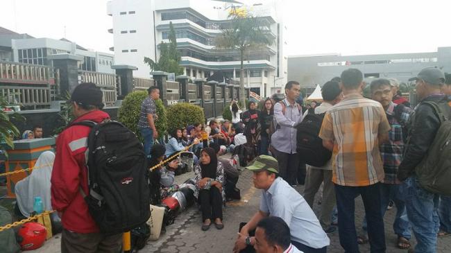 Daftar Antrean Ribuan Orang, Warga Batam Terpaksa Urus Paspor ke Bintan
