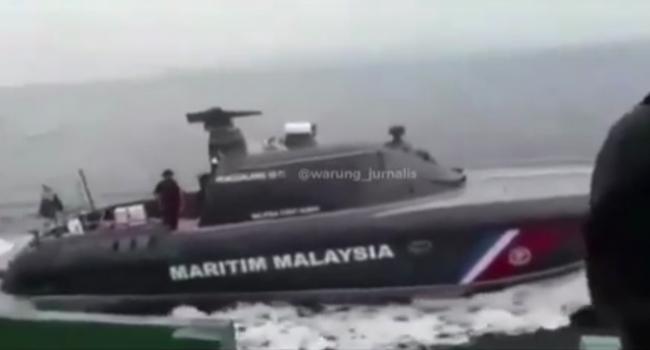 Coastguard Malaysia Intimidasi Kapal KKP, Petugas: NKRI Harga Mati!