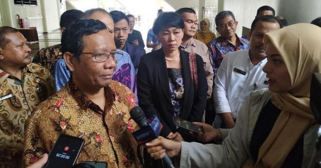 Muncul Isu Reshuffle, Menko Polhukam: Belum Ada Isyarat Presiden