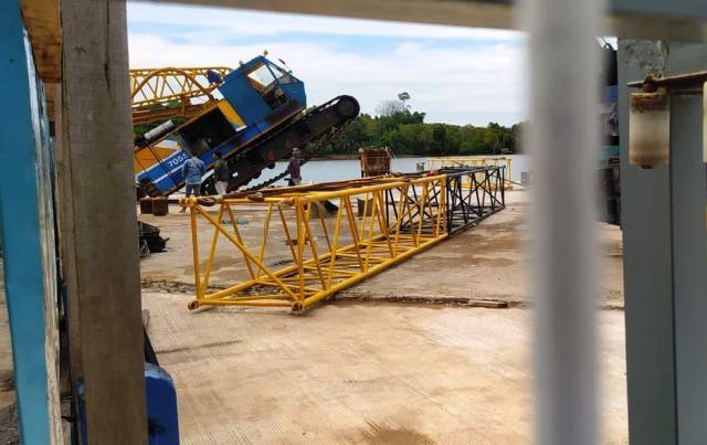 Eskavator Proyek Dermaga Roro Punggur `Standing`, Begini Penampakannya
