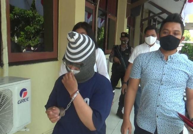 Diteror Paket Parabola-Pisang 1 Truk, Korban Sampai Pindah dari Kendal ke Batam