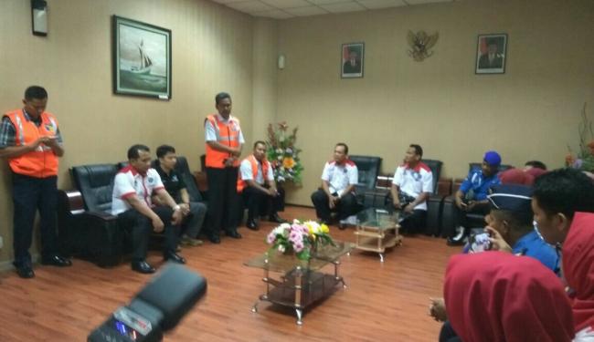 BNNP Kepri Tes Urine Crew Pesawat di Bandara Hang Nadim, Ini Hasilnya