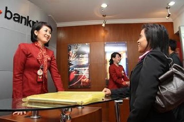 Bank Riau Kepri Serahkan Bantuan CSR ke Pemko Rp 887 Juta untuk Beasiswa