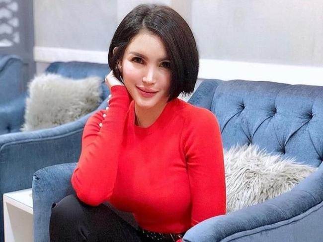 Intan Hardja Lepas Hijab Bukan karena Heboh Intim dengan Berondong