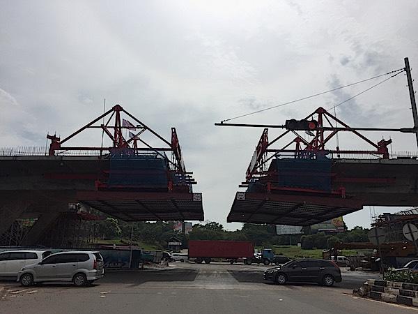 Penutupan Fly Over Simpang Jam Masih Uji Coba